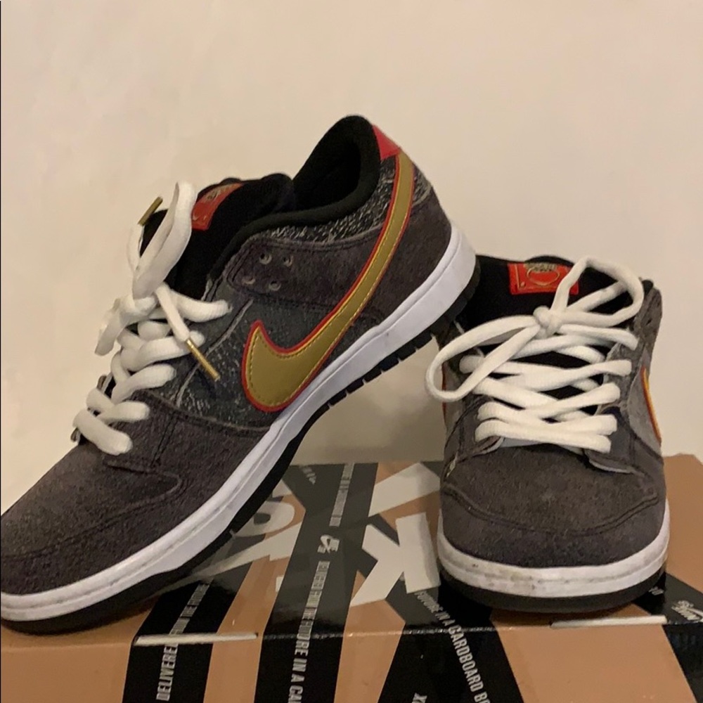 Nike sb low Beijing